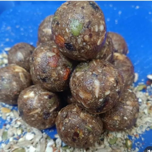 Premium Dry Fruits Laddu (500g)