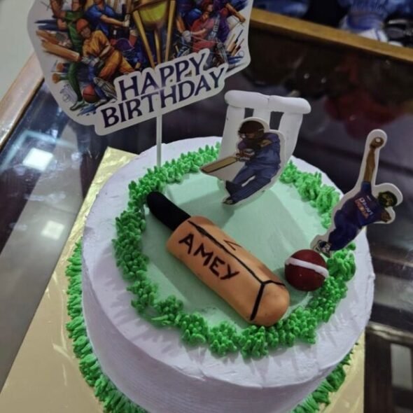 Cricket Pitch Theme Semi-Fondant Dutch Chocolate Vegan...